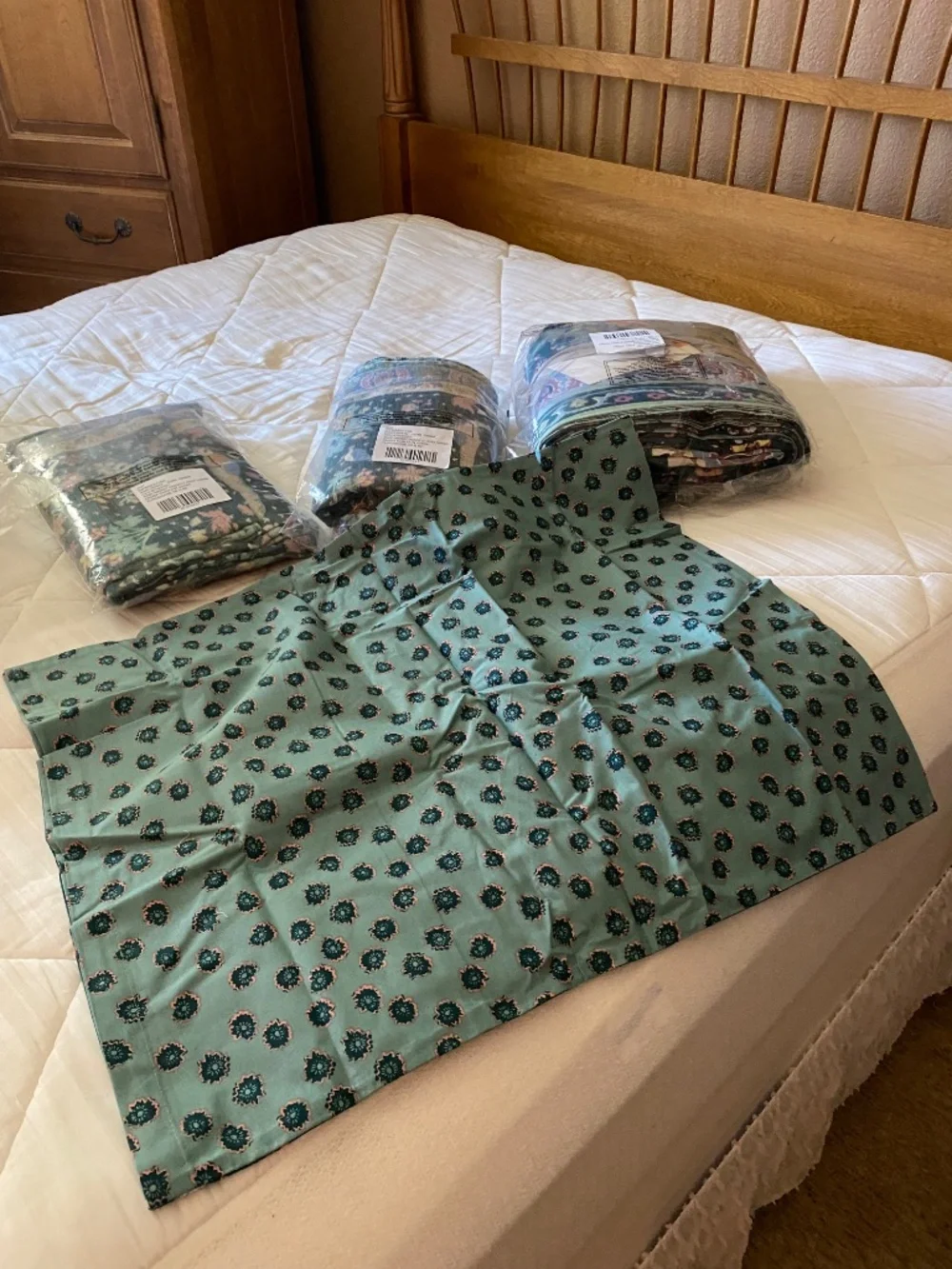 ANTHROPOLOGIE  DARBY DUVET QUEEN W/Q SHAMS 2 EA W/ CURTAINS SET OF 2 EA ALL NEW